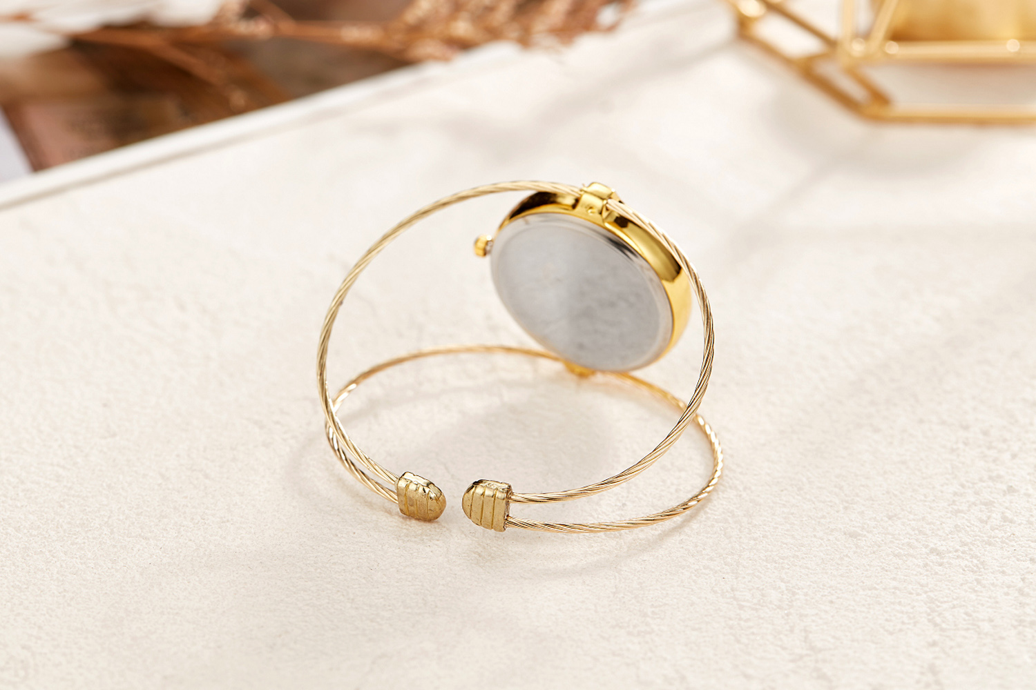 Nowy zegarek kwarcowy z branso – Minimalist Thin Watch recenzja i cena